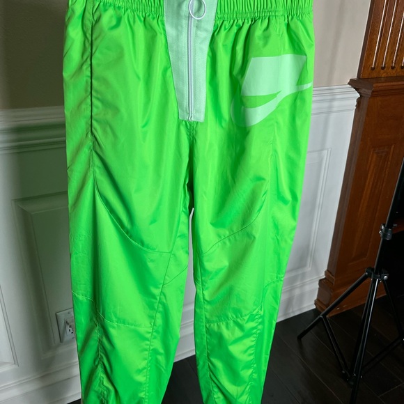 NWT Nike Jogger Sweatpants - Picture 4 of 9